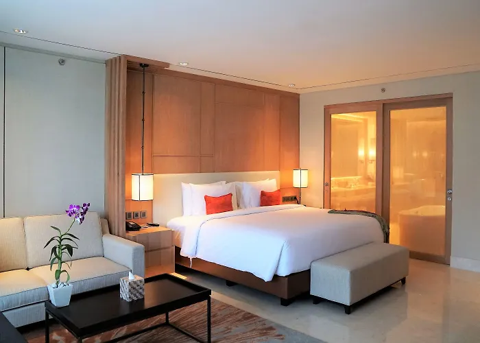 Aryaduta Bali Hotel Kuta Lombok