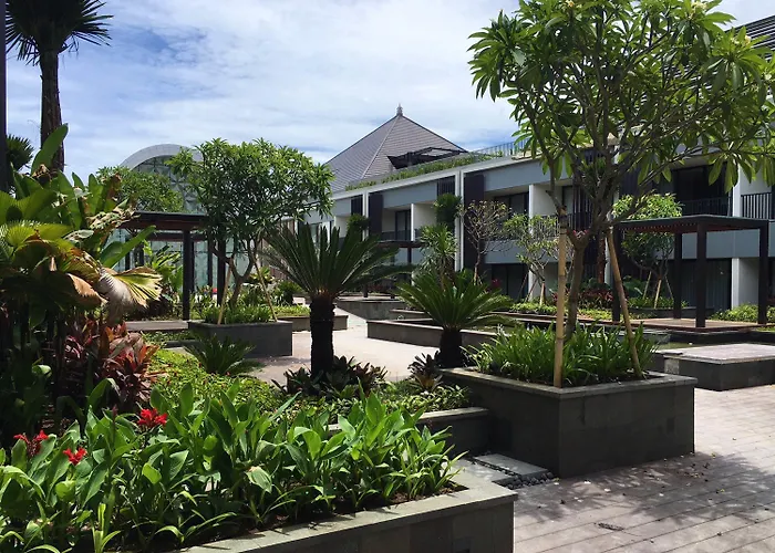 Hotel Aryaduta Bali 5*